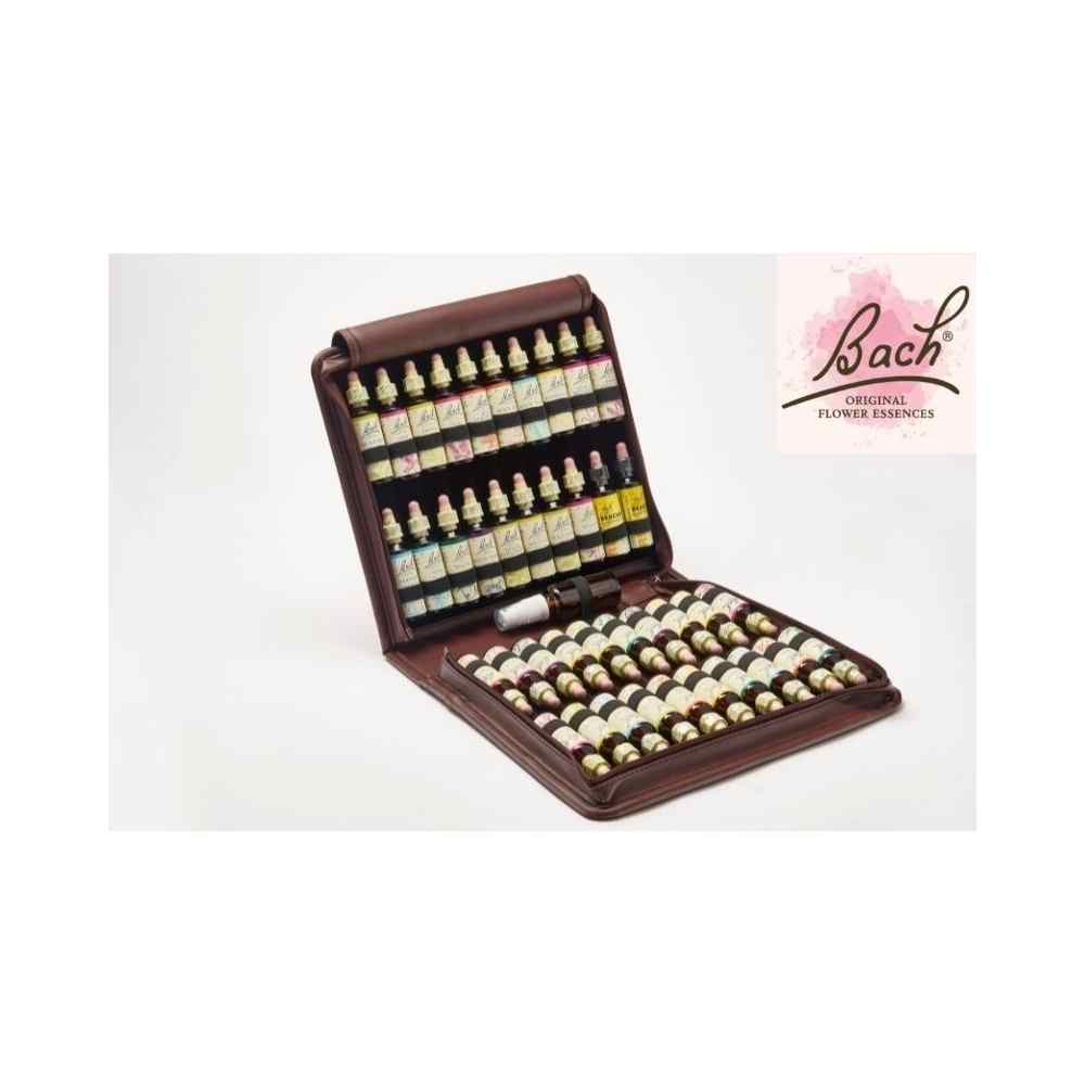 TROUSSE MARRON GRAND MODELE REMPLIE D UN SET COMPLET BACH ORIGINAL 40 flacons 20ML - Mes Fleurs de Bach TROUSSE MARRON GRAND MODELE REMPLIE D UN SET COMPLET BACH ORIGINAL 40 flacons 20ML - Mes Fleurs de Bach